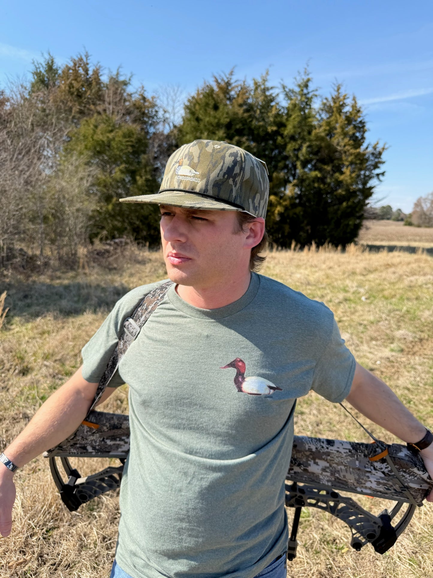 Color Decoy Logo Tee